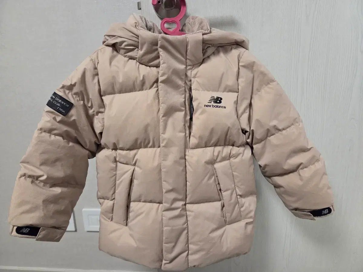 ニュー ンス キッズ ダウン 110 サイズ