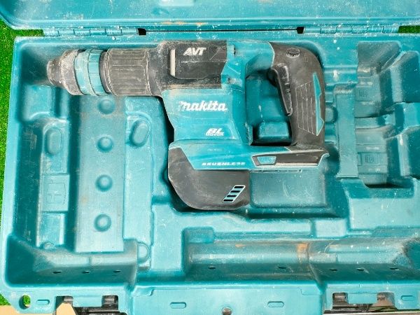 マキタ Makita 充電式ケレン 低振動 パワフル はがし ハツリに モータ異音無し