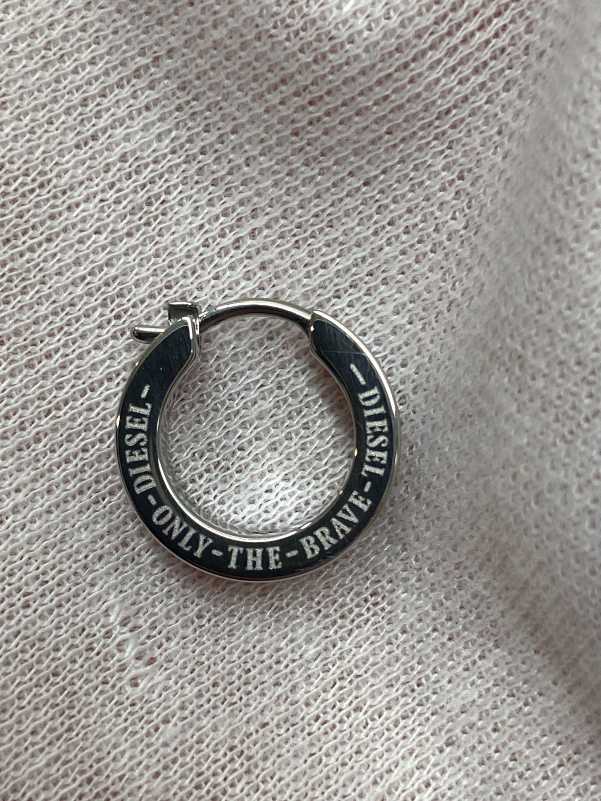 ステンレススチール