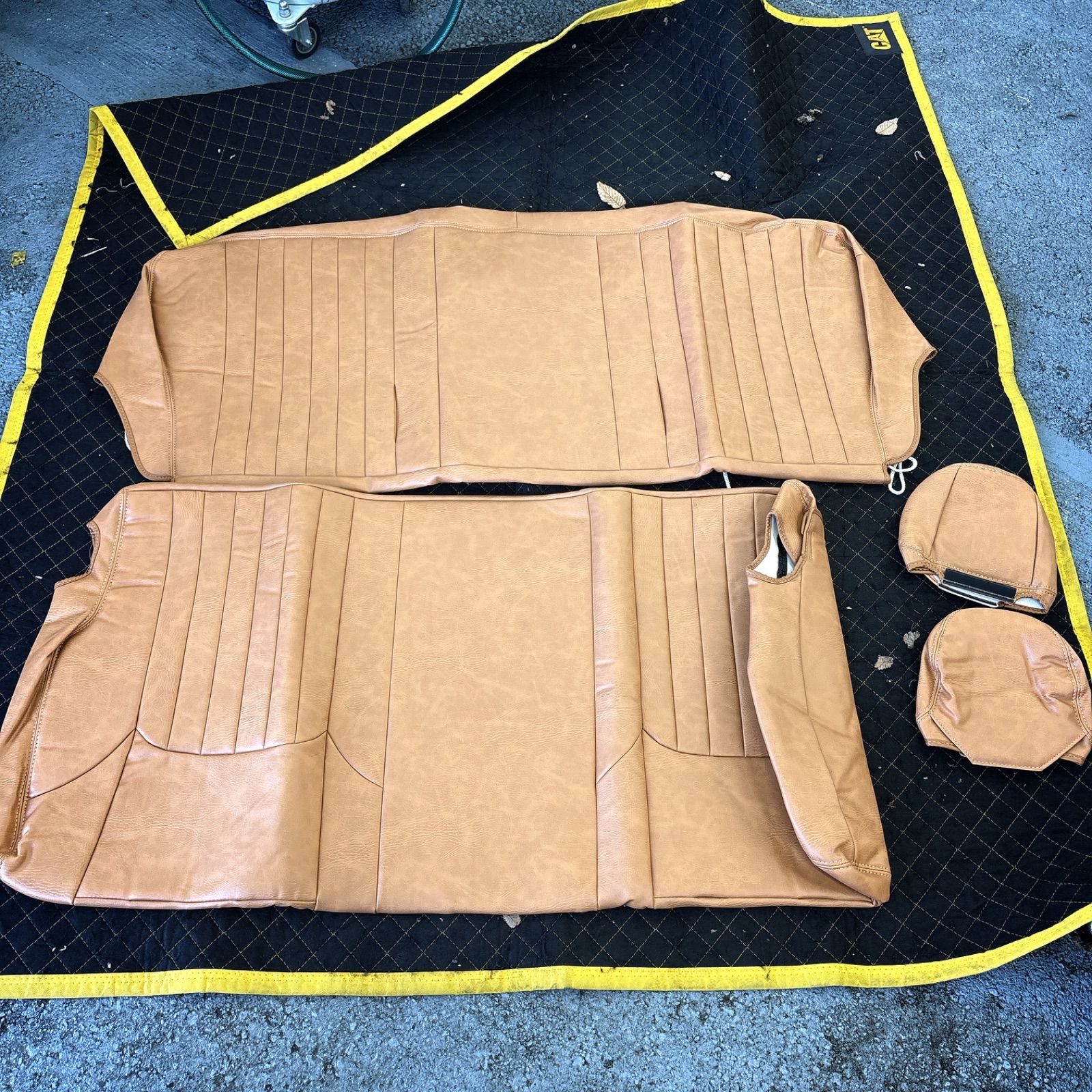 ハイエース スーパーGL リアシート シートカバー