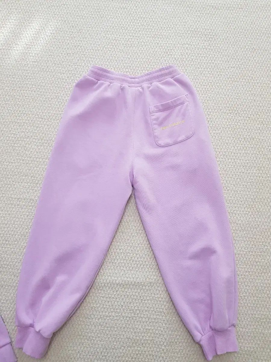 ンスキッズ 上下セット