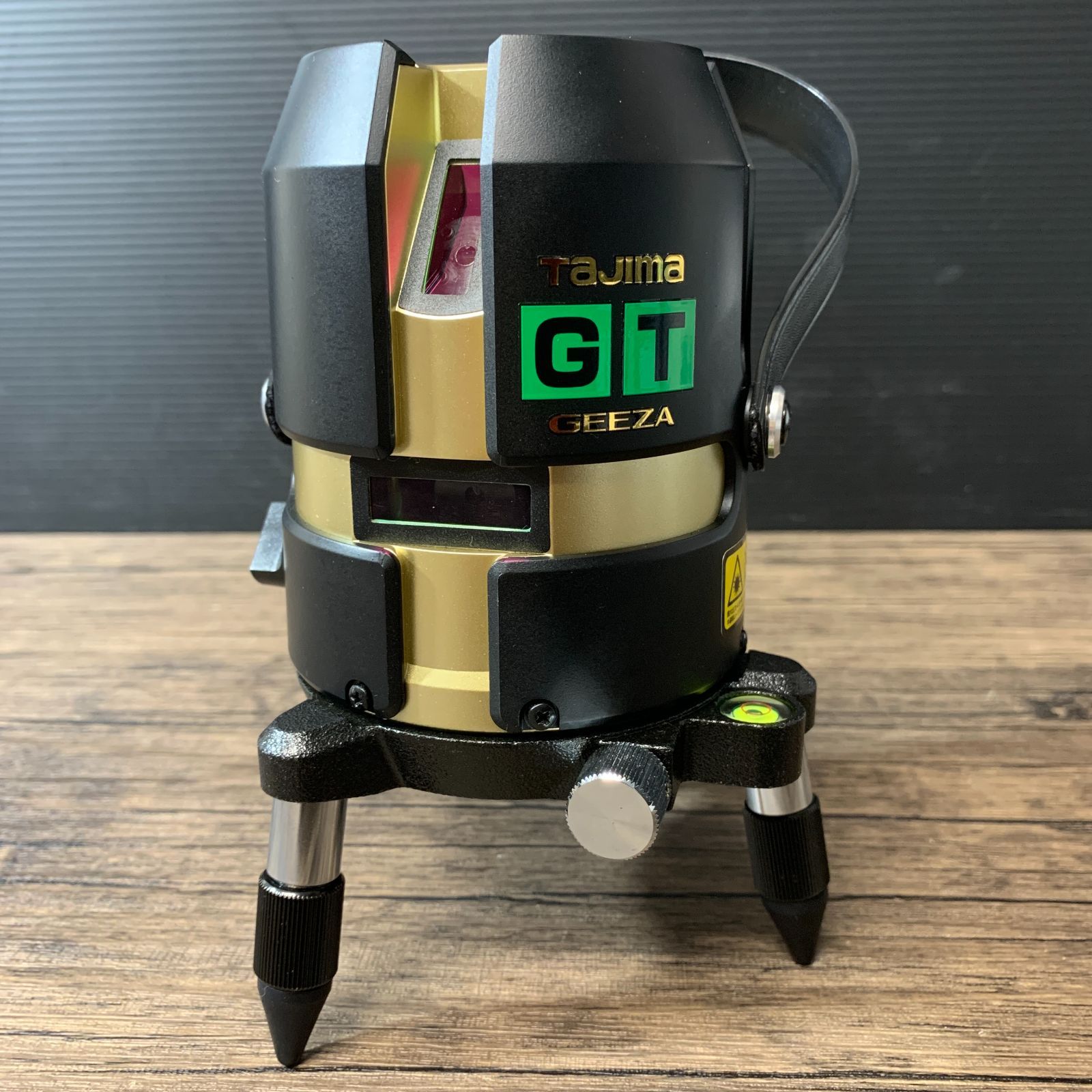 エレベーター三脚