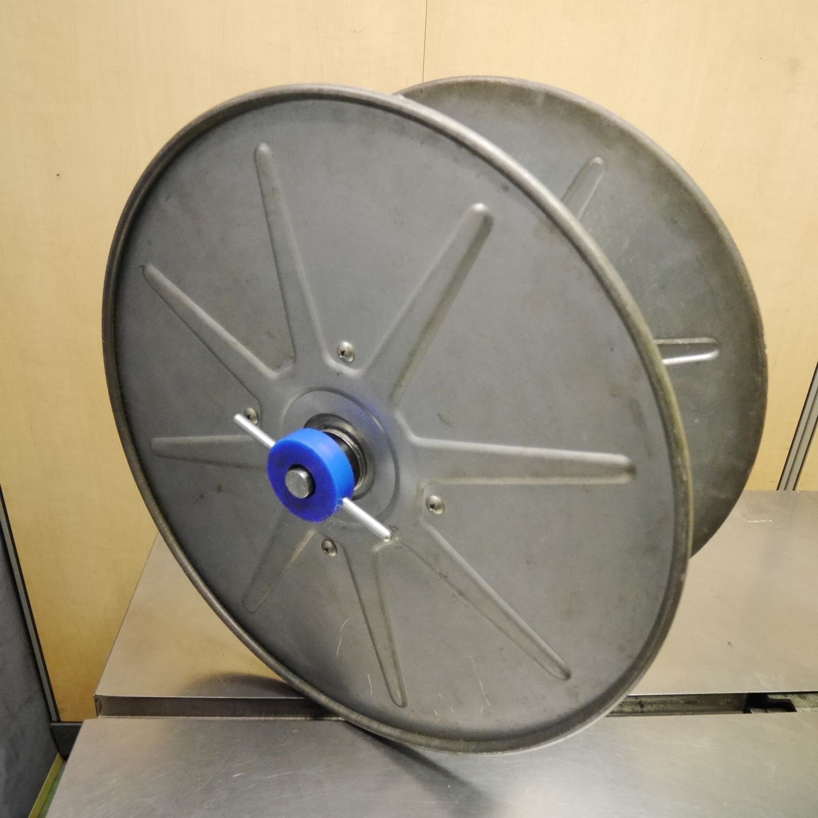 岐阜発 直接引取 NAIGAI ナイガイ band-A-matic 半自動 梱包機 F 20 業務用 包装 作業用 バンド詰め 荷物 荷づくり テーブル