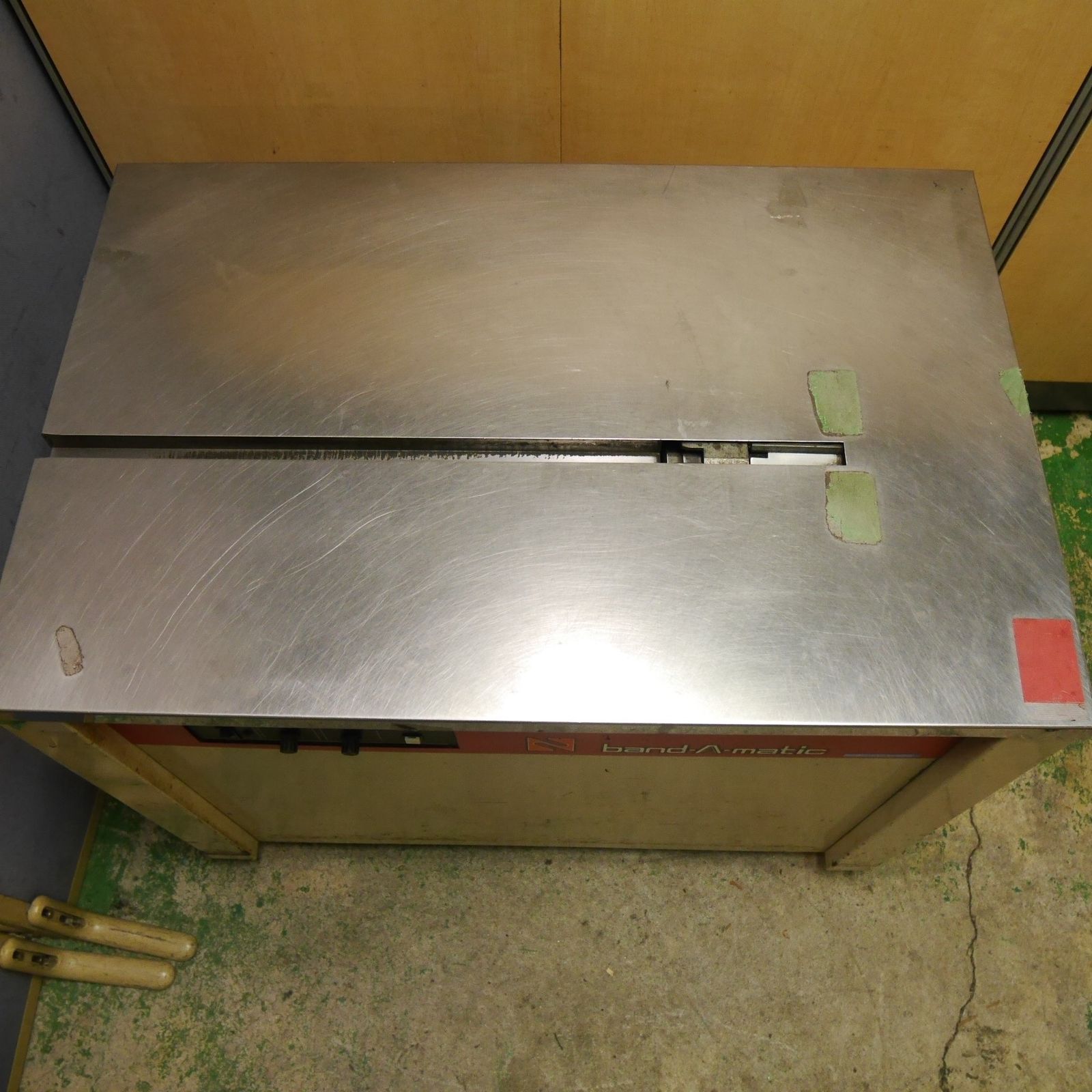 バンド詰め 荷物