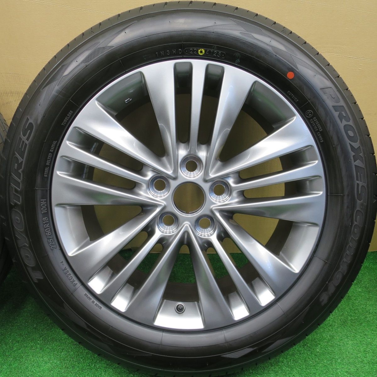  新車外し 25年 トヨタ 40系 アルファード ヴェルファイア Zグレード 225 60 R 18 トーヨー プロクセス コンフォート 18インチ PCD 120 5 H ノ 18インチ タイヤ ホイールセット