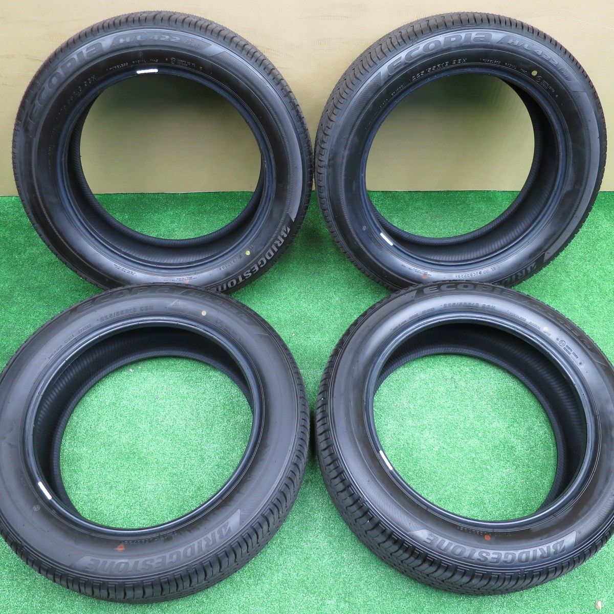 新車外し 25年 225 55 R 18 ブリヂストン エコピア H L 422 プラス タイヤ 18インチ アウトランダー レクサス LBX エルグランド 等 ノタ