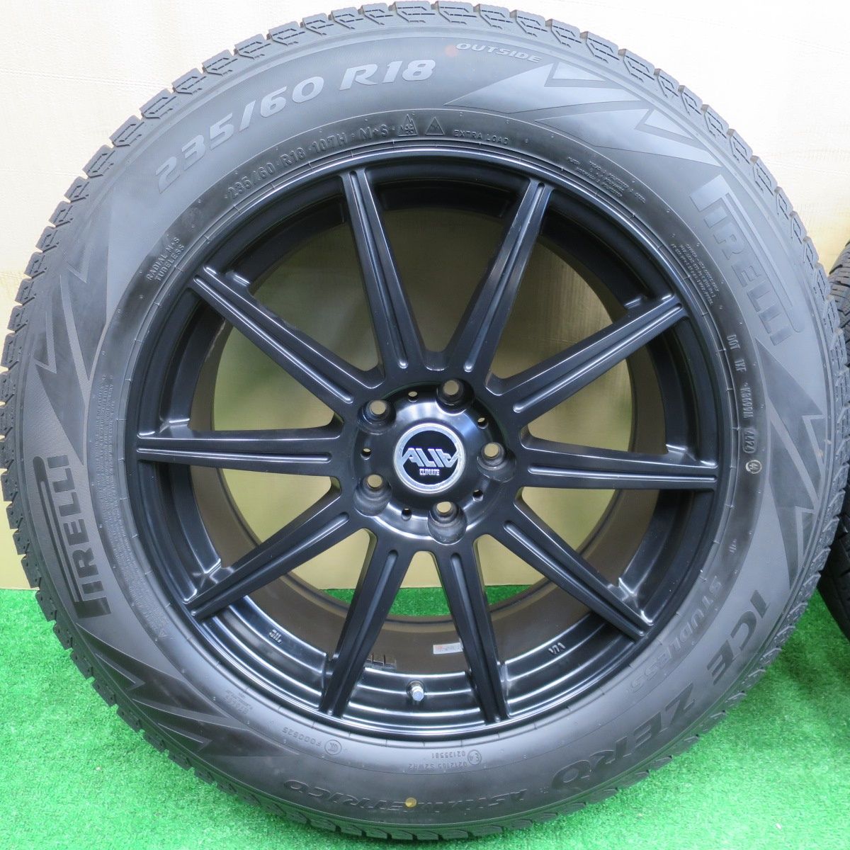 バリ溝 24年 キレイ 9 5分 スタッドレス 235 60 R 18 ピレリ アイスゼロ アシンメトリコ ALIA CLIMATE アリア クライメイト 18インチ PCD 114 3 5 H ス