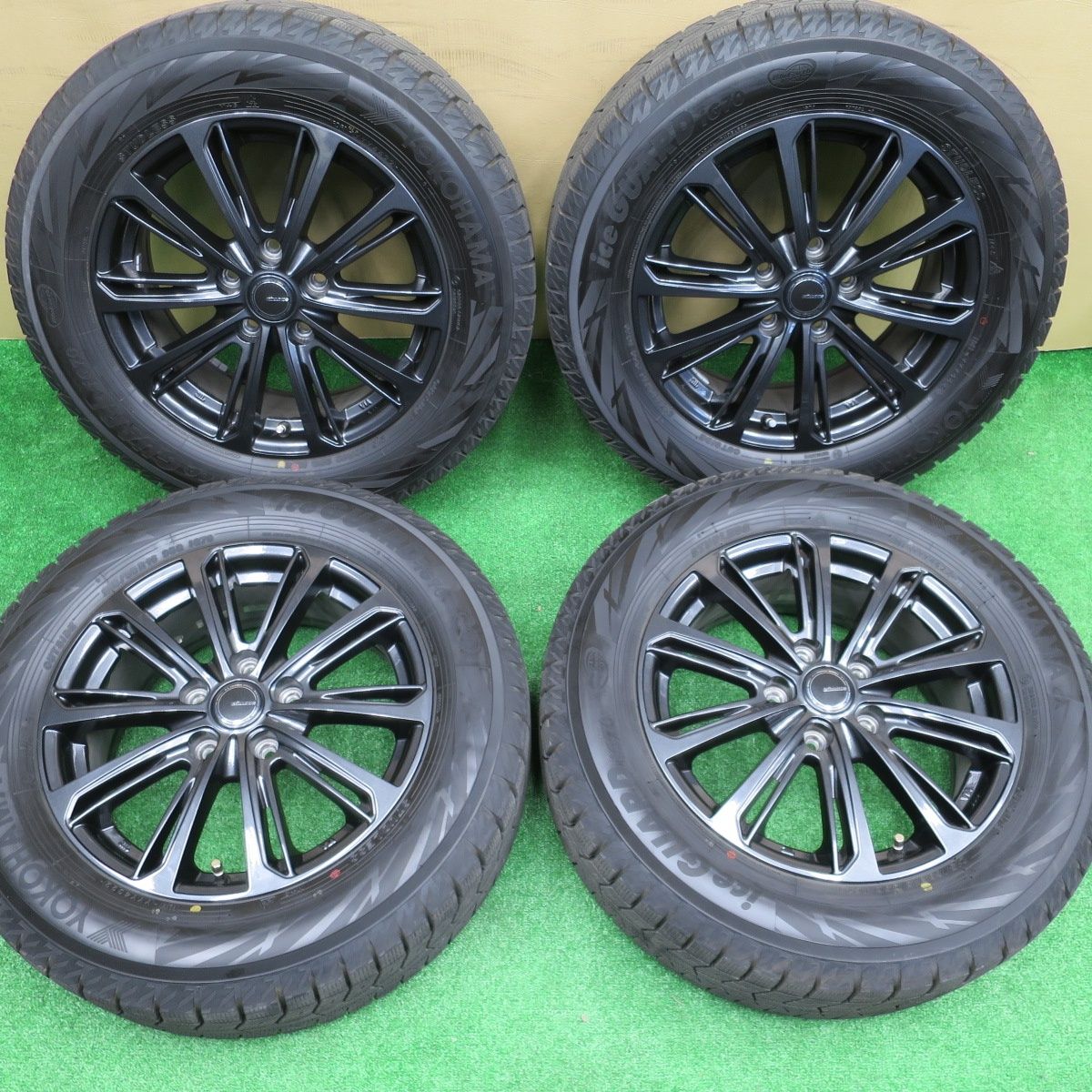ほぼ未使用！22年！キレイ☆スタッドレス 215/60R16 ヨコハマ アイス