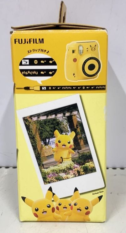 廃盤品】instax mini8 ピカチュウ ポケモンセンター限定 - メルカリ