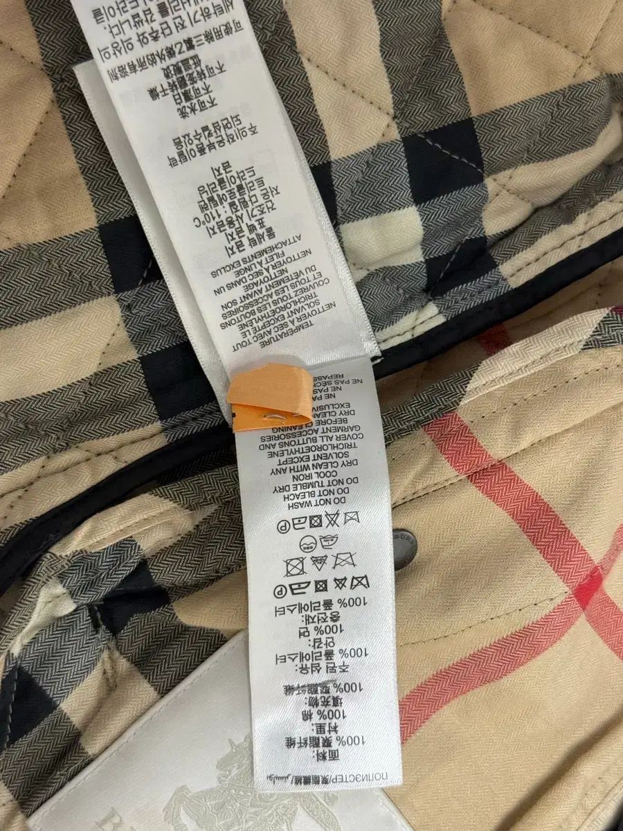 バーバリー ユニセックス