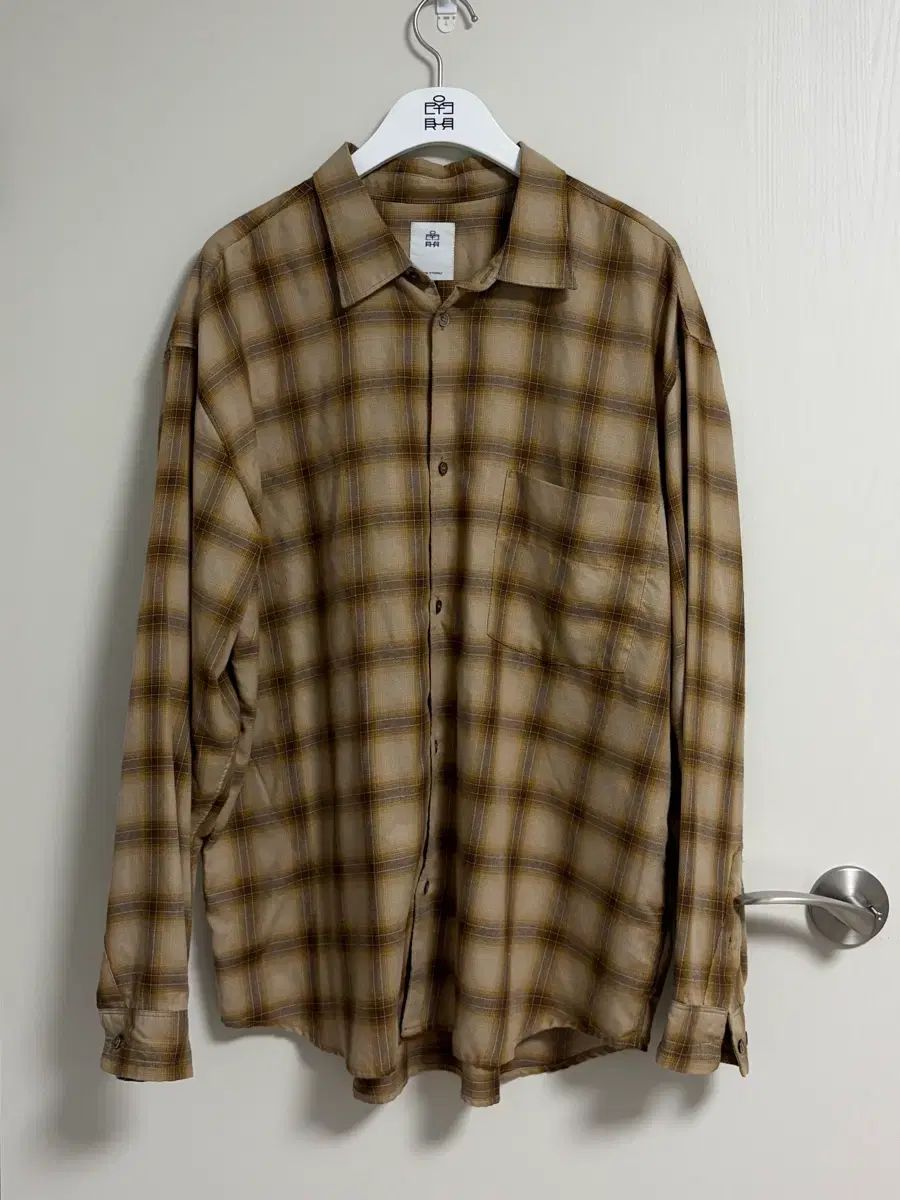 4 POLYTERU ルーズチェックシャツ ブラウン