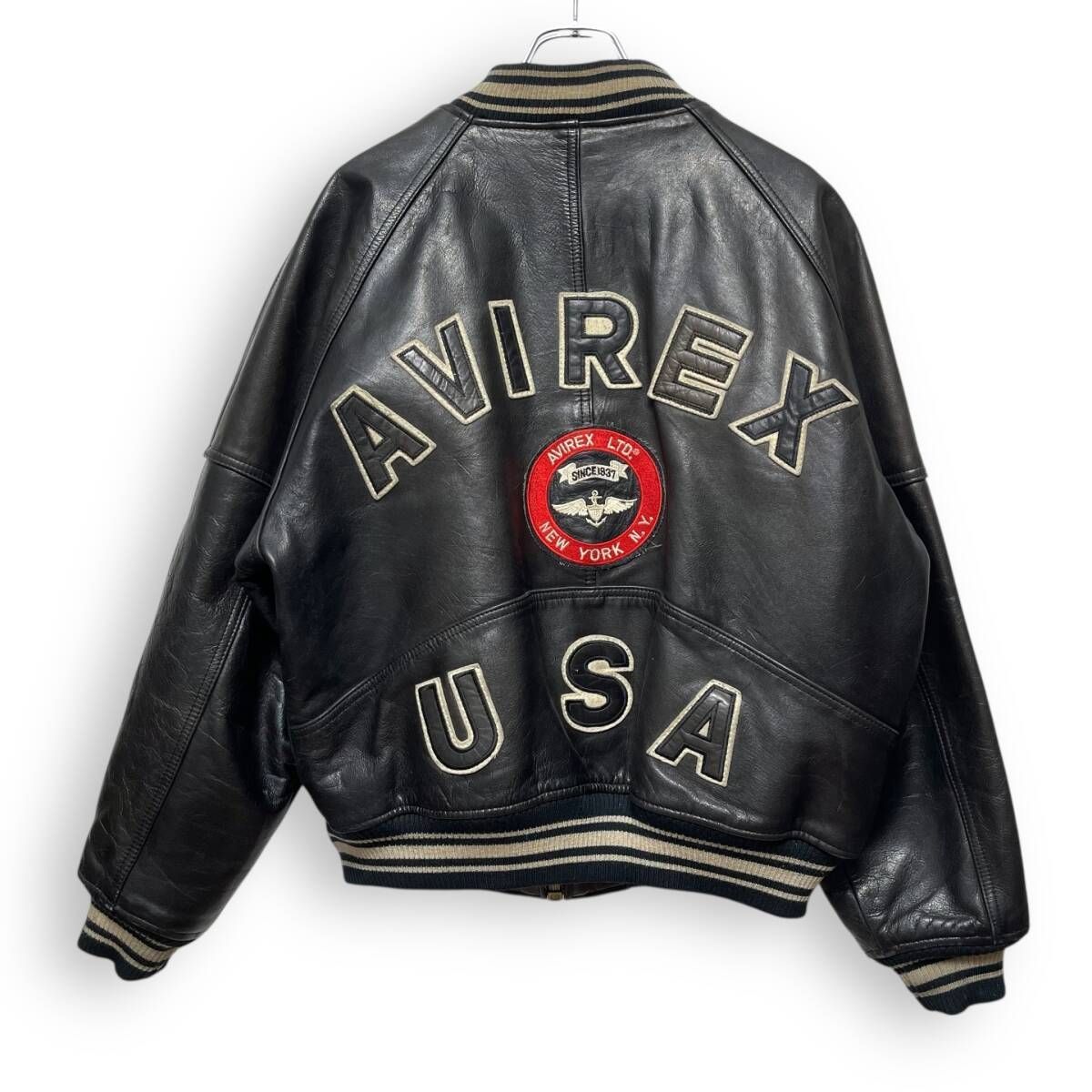 M25112/ AVIREX アヴィレックス ヴィンテージ アーチロゴ レザー バー
