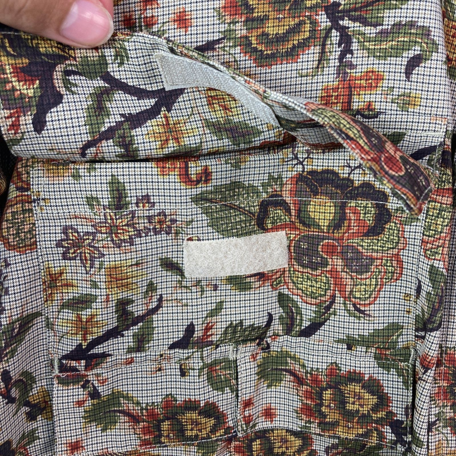 柄ベージュ ポリエステル