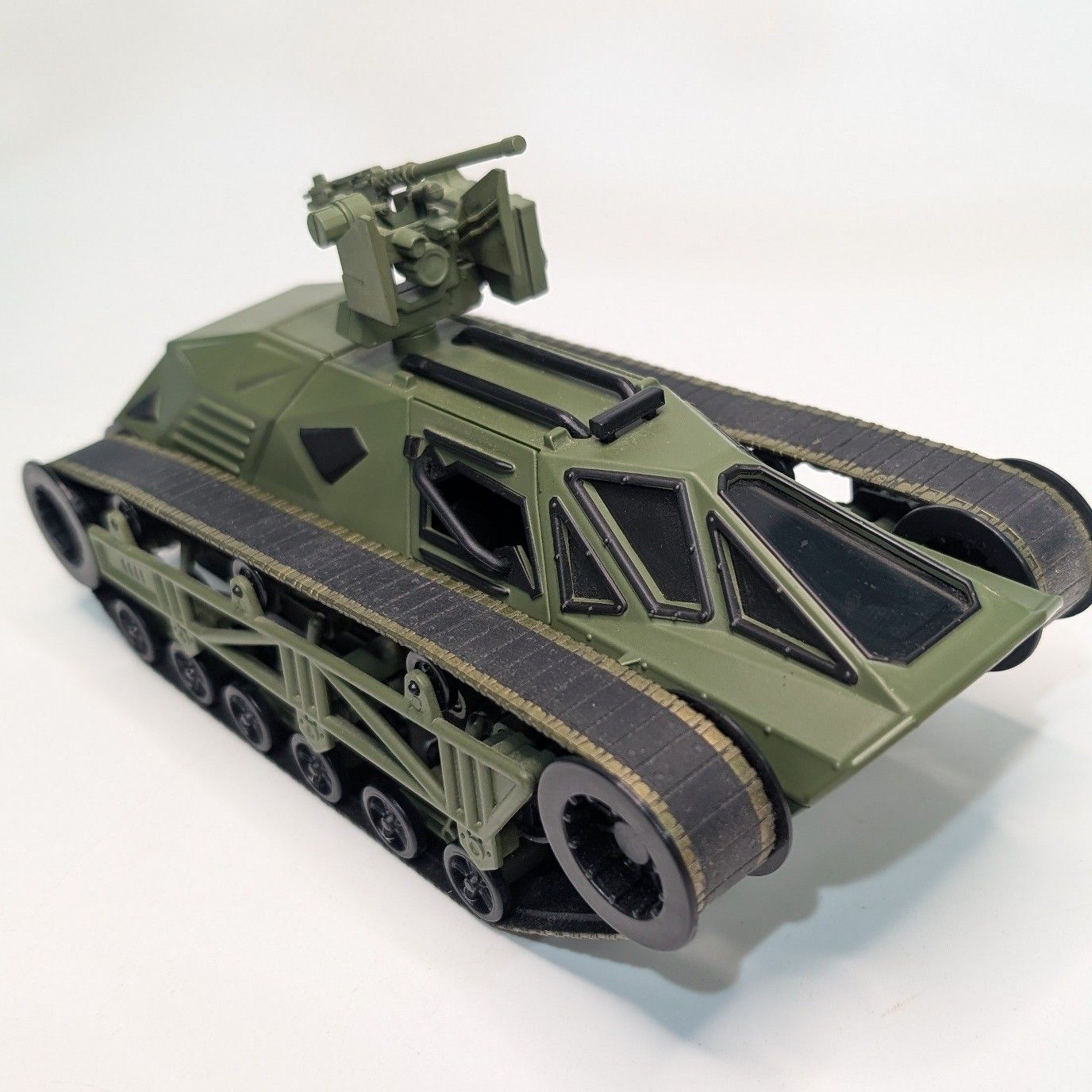 ワイルドスピード アイスブレイク 装甲車 ミニカー Ripsaw リップソー