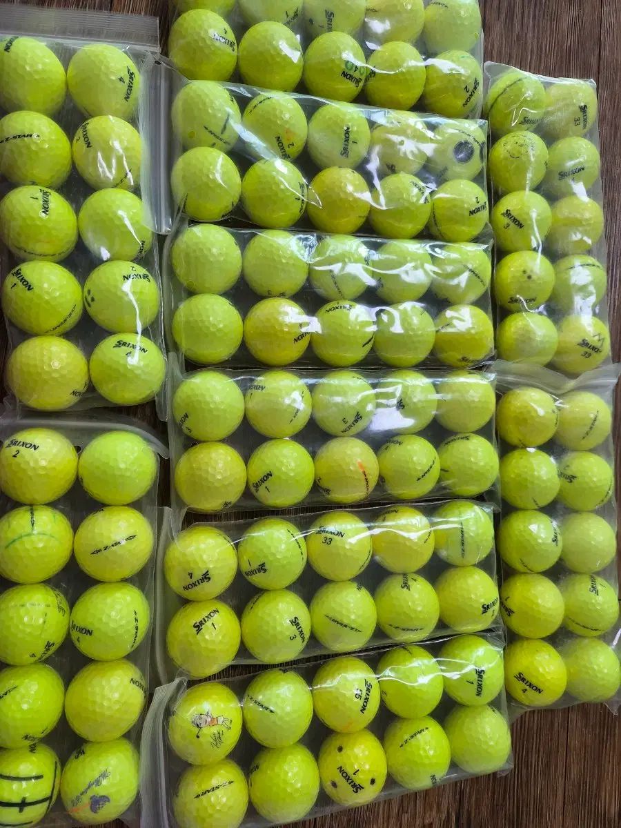 スリクソン ロスト スター 蛍光 ONE 12万円