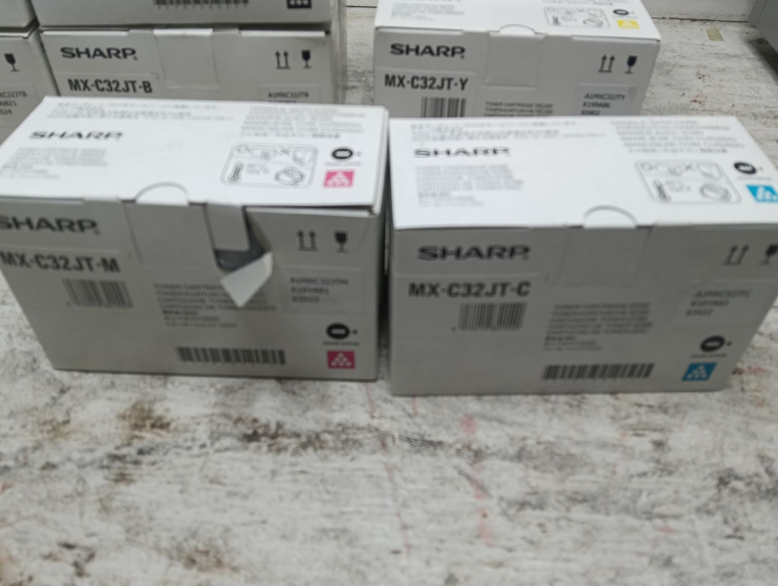 シャープ トナー