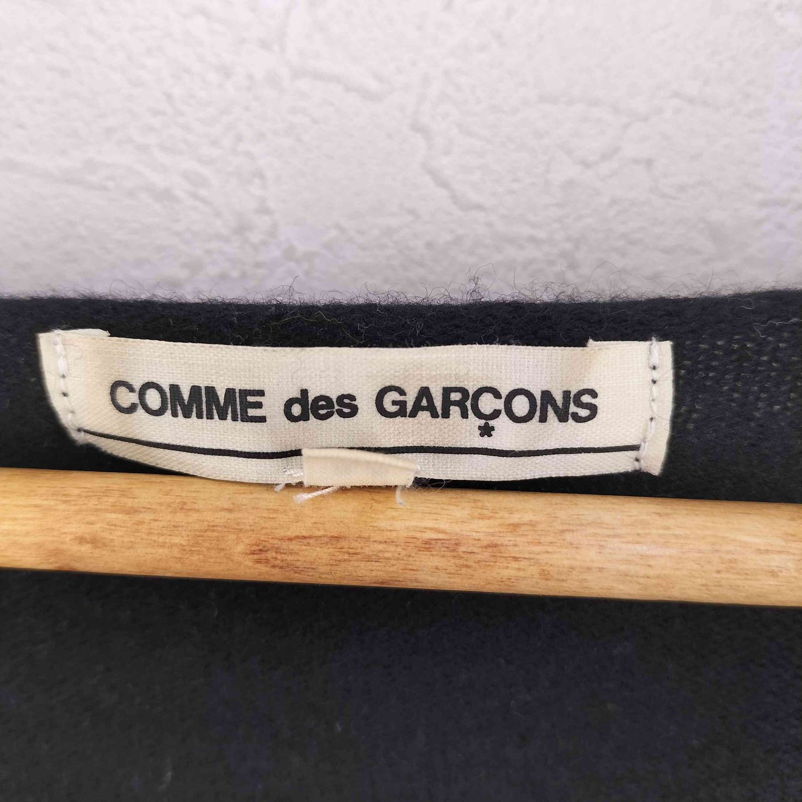 コムデギャルソン COMME des GARCONS プリント Vネック セーター