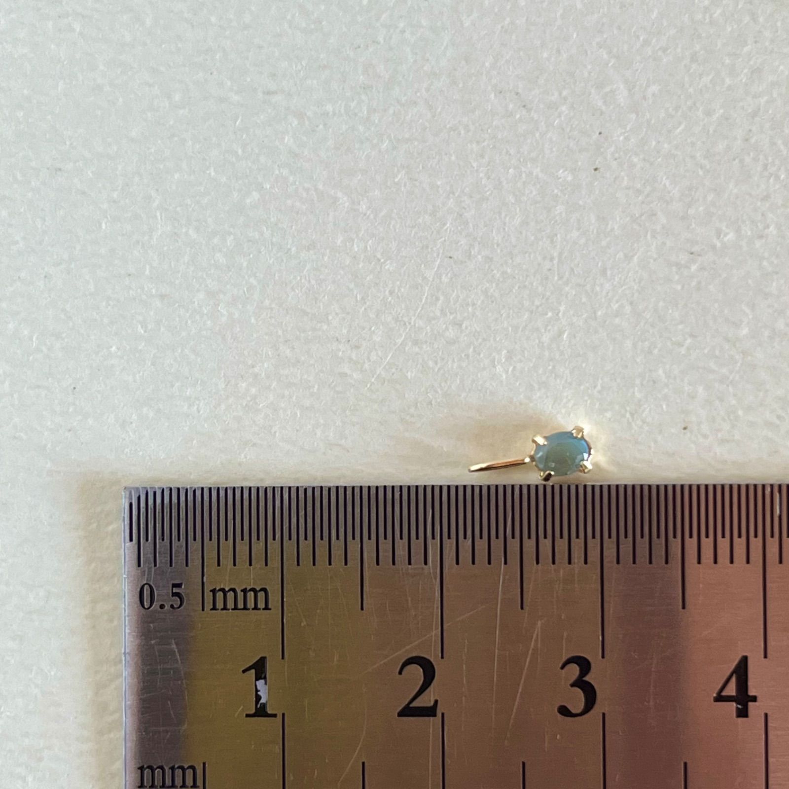 K18 天然石アレキサンドライトoval希少 レア ペンダントトップ