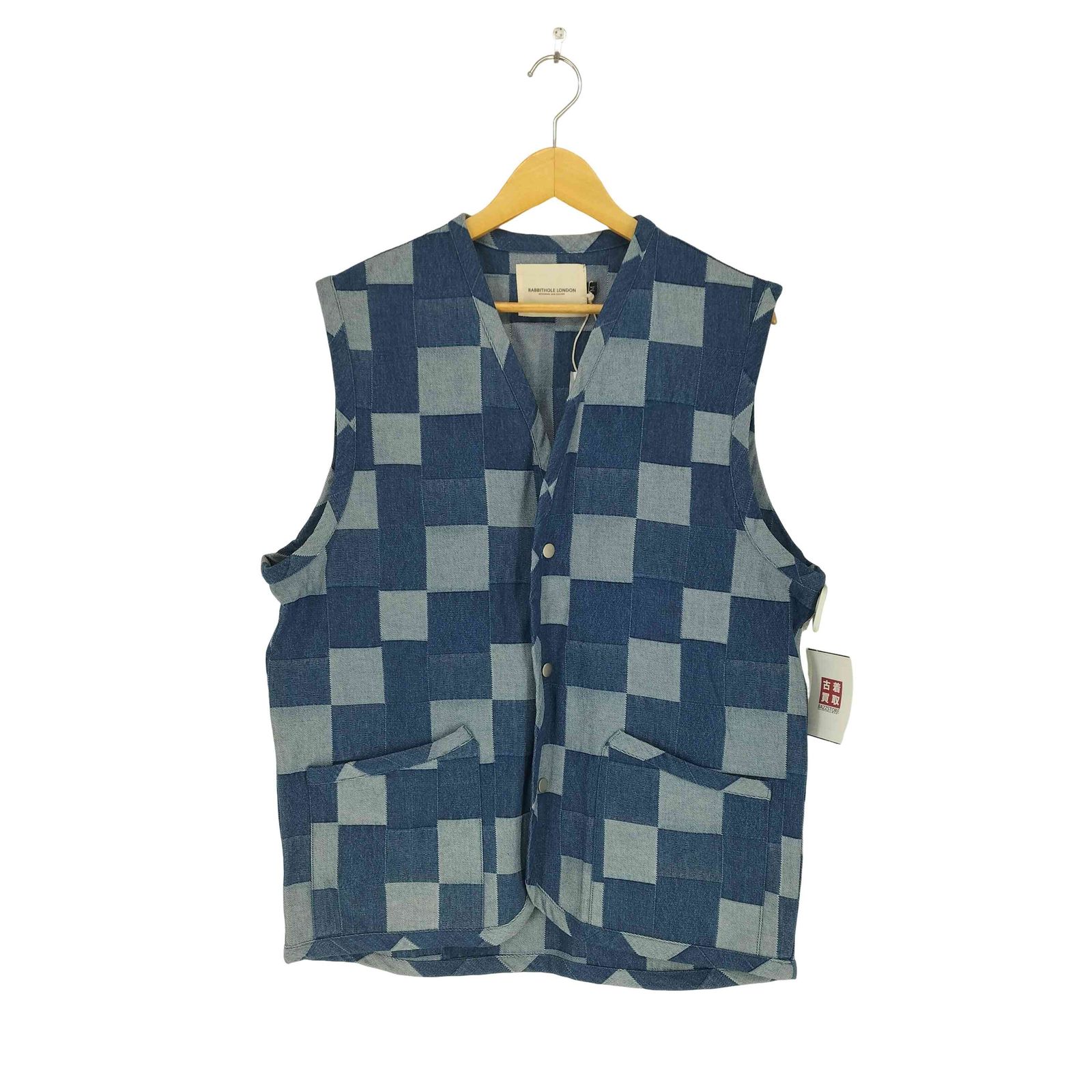 USED古着(ユーズドフルギ) {{RABBITHOLE LONDON}} パッチワークデニムベスト import メンズ  M【中古】【ブランド古着バズストア】 ユーズドフルギ USED古着 {{RABBITHOLE LONDON}} パッチワークデニム