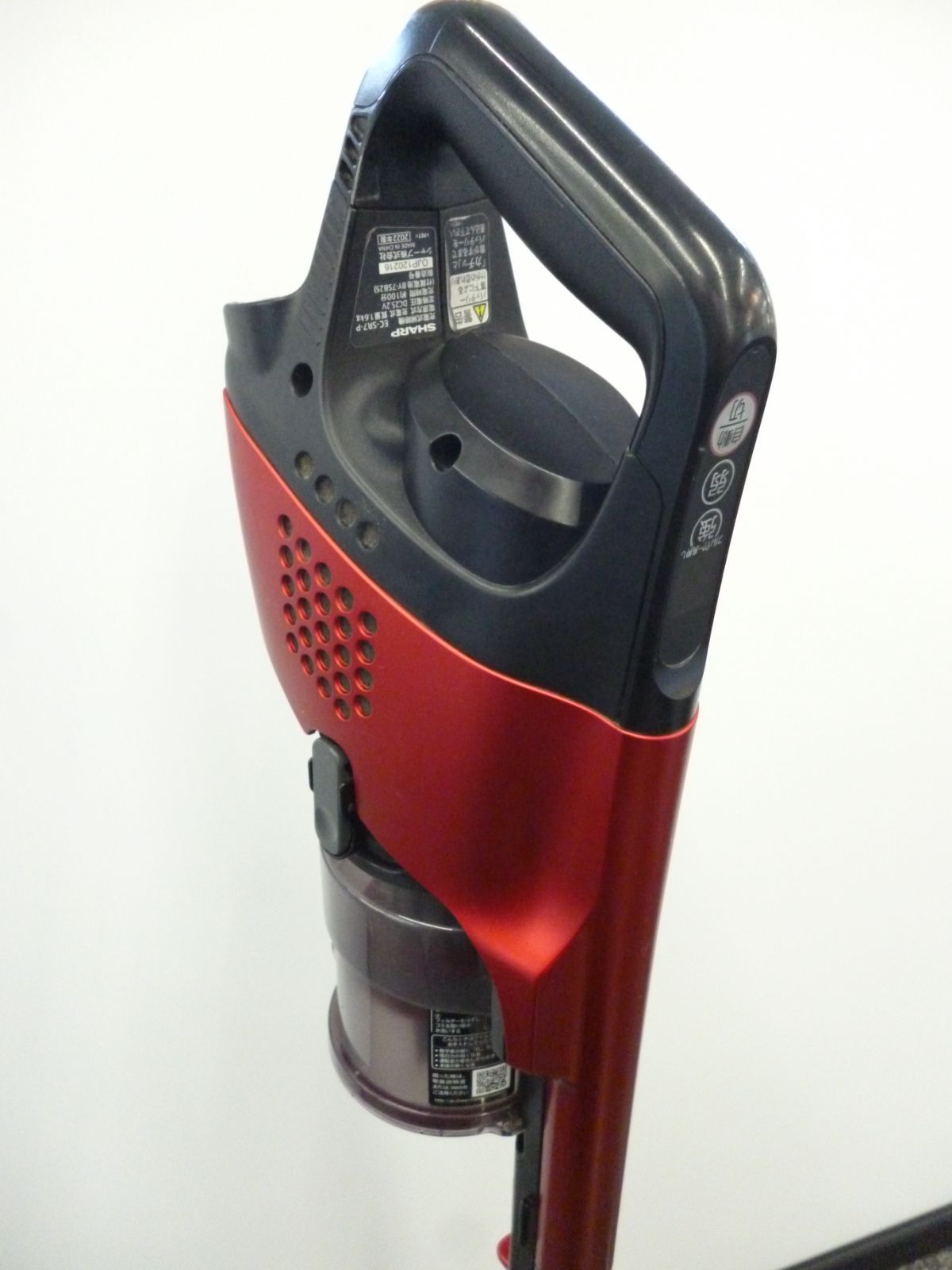 ジャンク品 フィルター欠品 SHARP シャープ コードレススティック