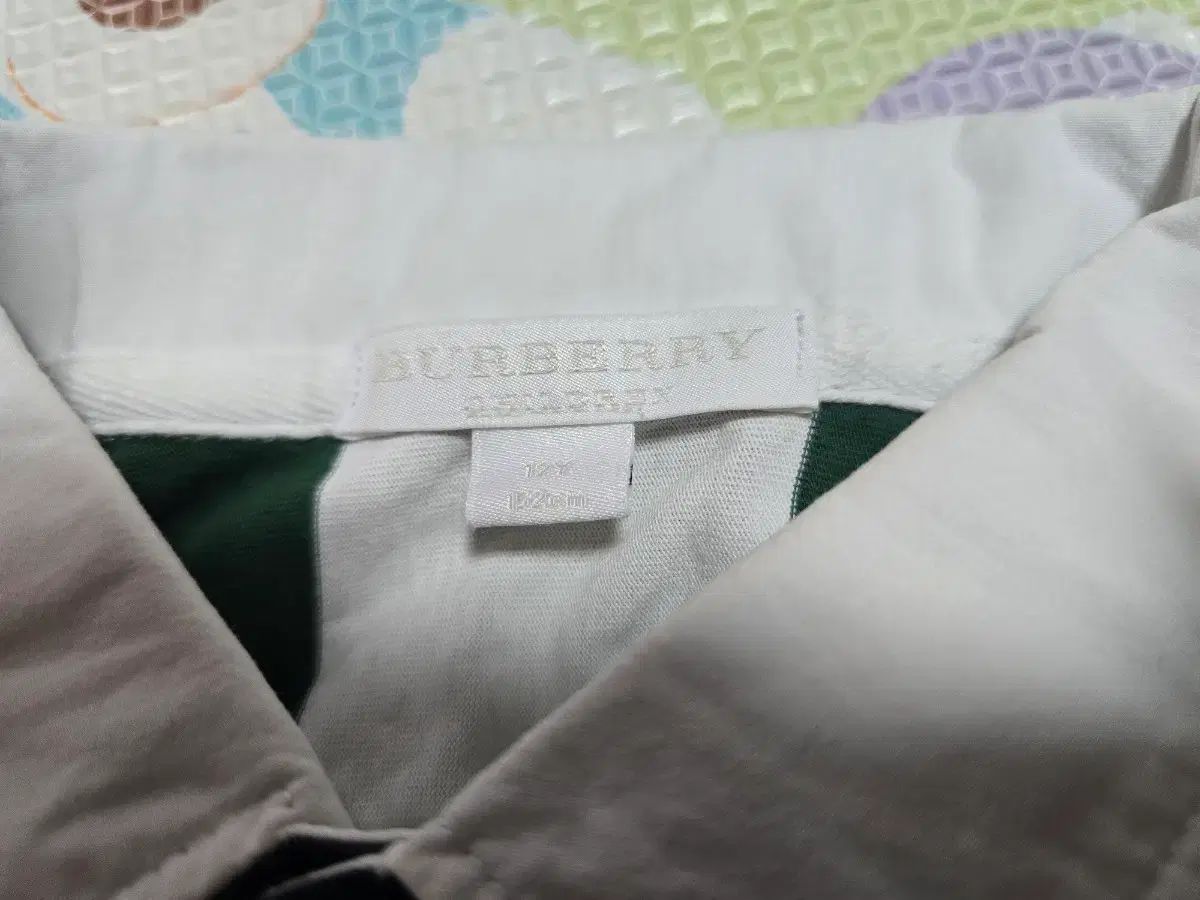  バーバリー キッズ ラグビー Tシャツ 12 Y Tシャツ トップス