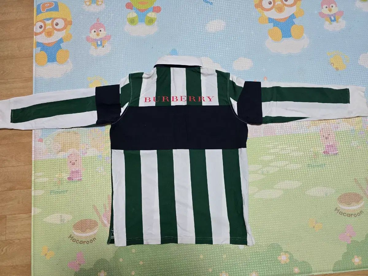 バーバリー キッズ ラグビー Tシャツ 12 Y