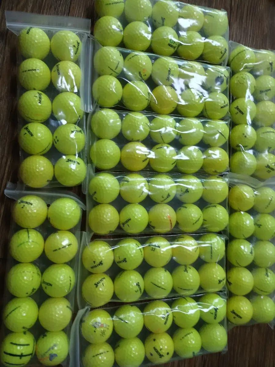 スリクソン 蛍光色 ロストボール G STAR 12万円