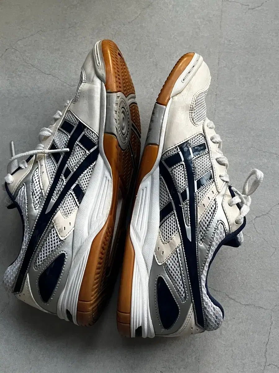 アシックス ローテブレ fl 5 その他 バドミントン スポーツ