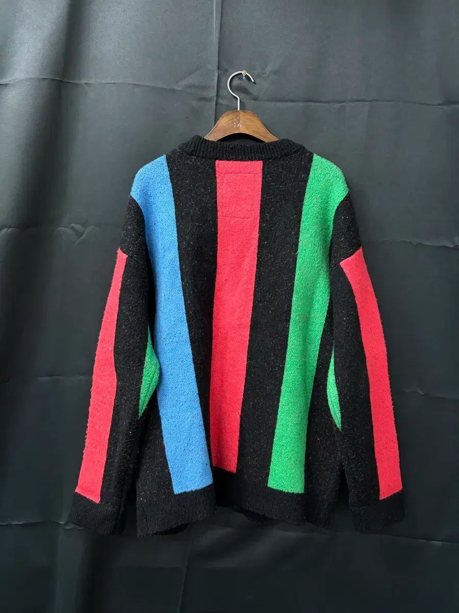 ウィーケンダーズ ニットカーディガン