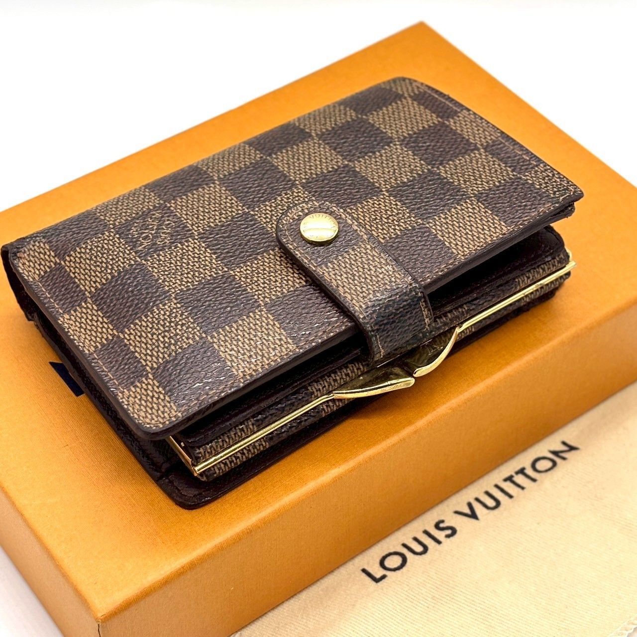 極上美品 ルイヴィトン ダミエ エベヌ 折り財布 ポルトフォイユ ヴィエノワ 品格漂う定番美】 LOUIS VUITTON ルイヴィトン 二つ折り財布 ダミエ