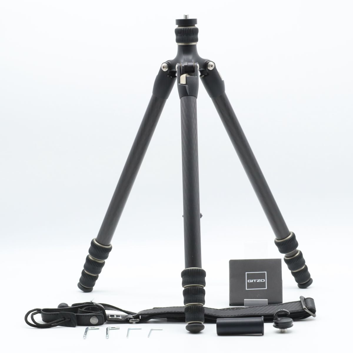 GITZO ジッツオ 100周年トラベラー三脚キット 4段三脚 アニバーサリー エディション GK 100 T 軽量カーボン 旅行 風景撮影向け