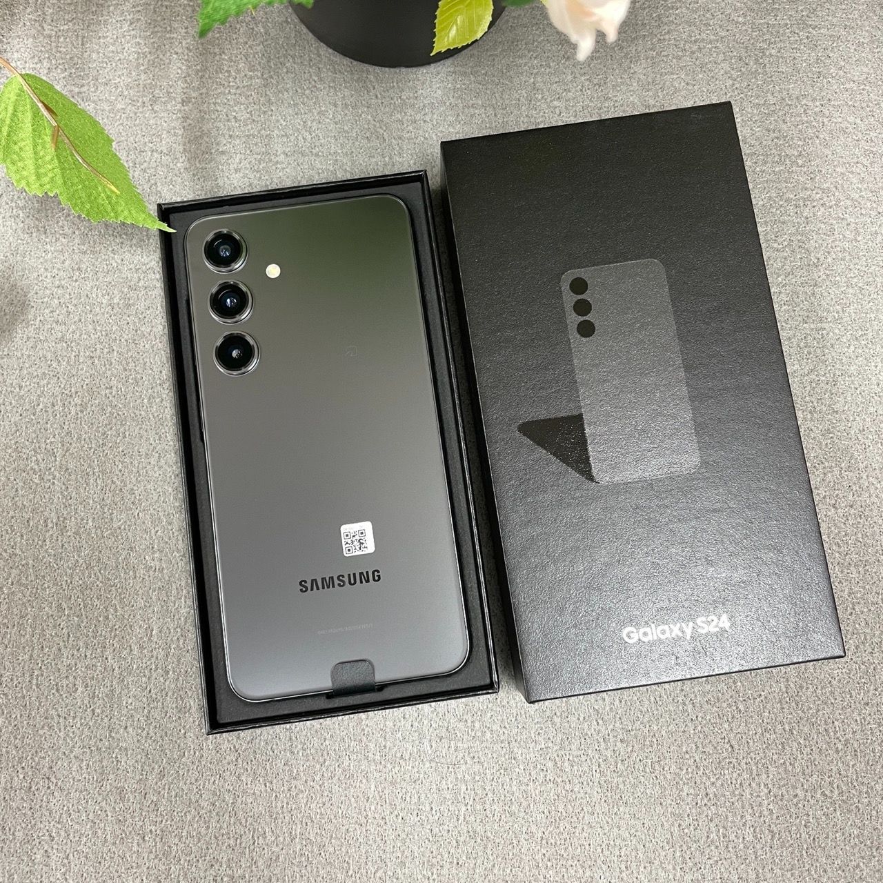 新品・未使用 Galaxy S24 SCG25 オニキスブラック 国内版SIMフリー