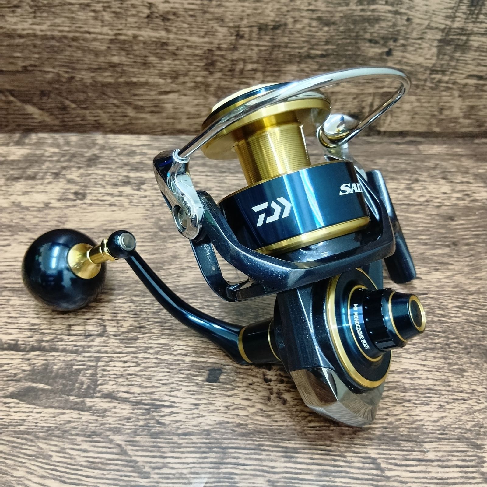 ダイワ(DAIWA) 20 ソルティガ 8000-P スピニングリール - メルカリ