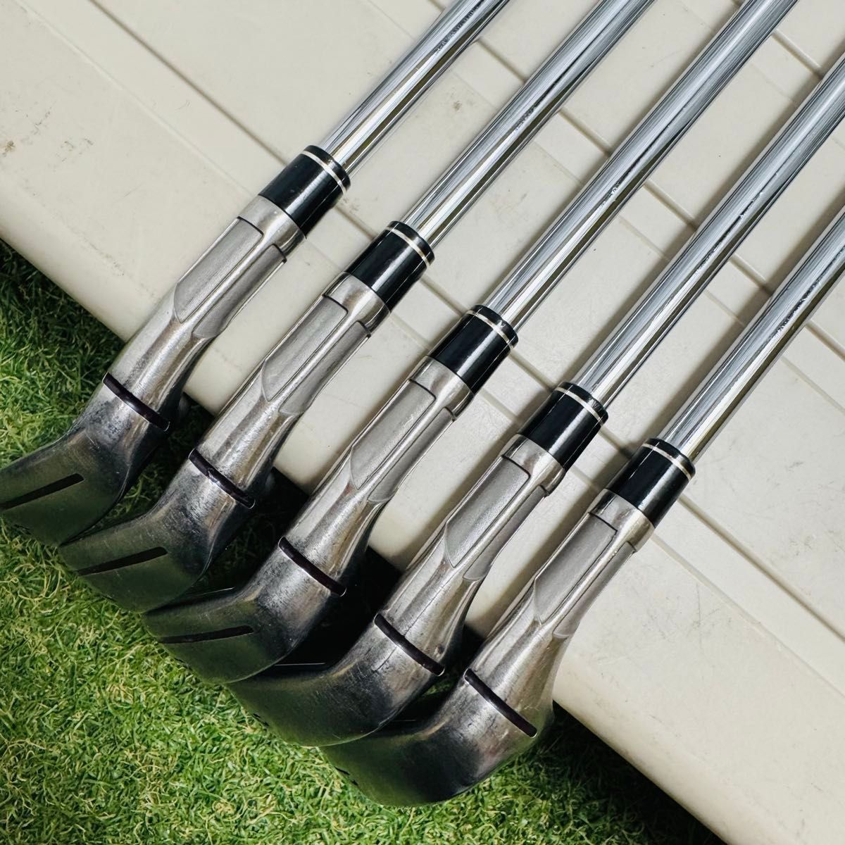 不動の名器】テーラーメイド ステルス メンズアイアンセット 5本