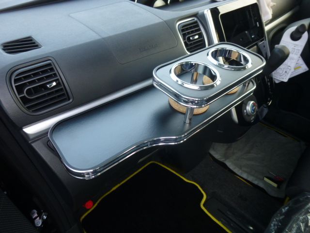 LA 600系タント フロントテーブル フロントカップホルダー サイドテーブル 運転席側 助手席側