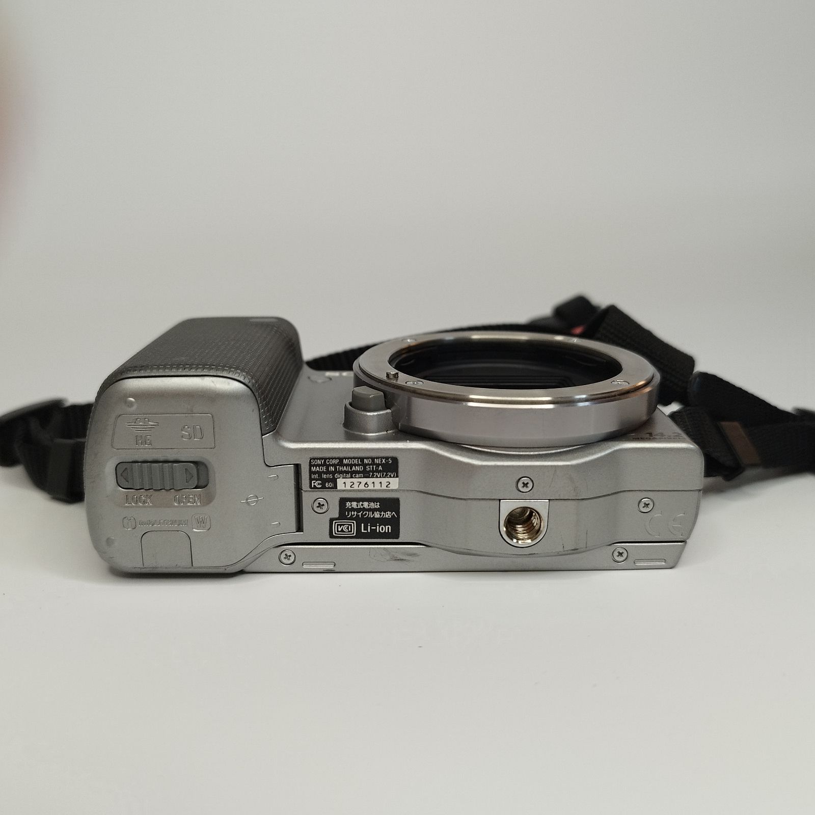 デジタル一眼カメラ