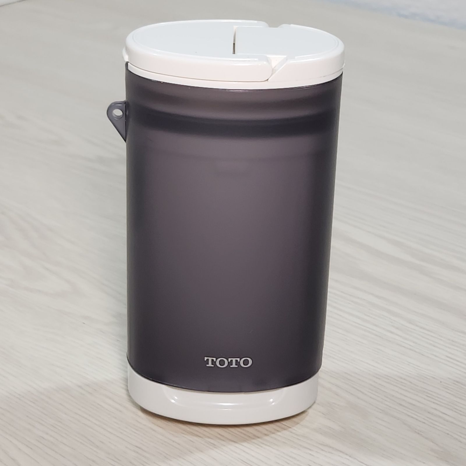 美品】TOTO トートー いつでもどこでも携帯できる 携帯ウォシュレット 