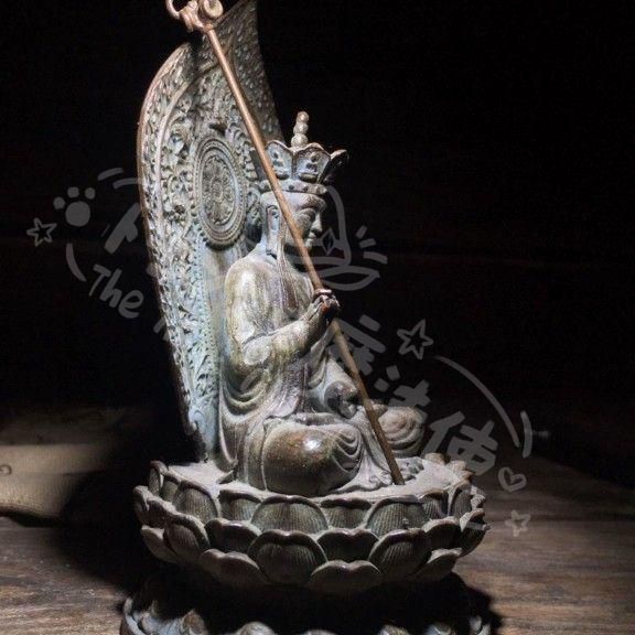 新年ギフト九華山地蔵王仏像 銅製 装飾品 工芸品 美術品 置物