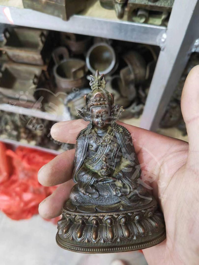 新年ギフト蓮華生大師仏像 開運 風水 招財 工芸品 美術品 置物