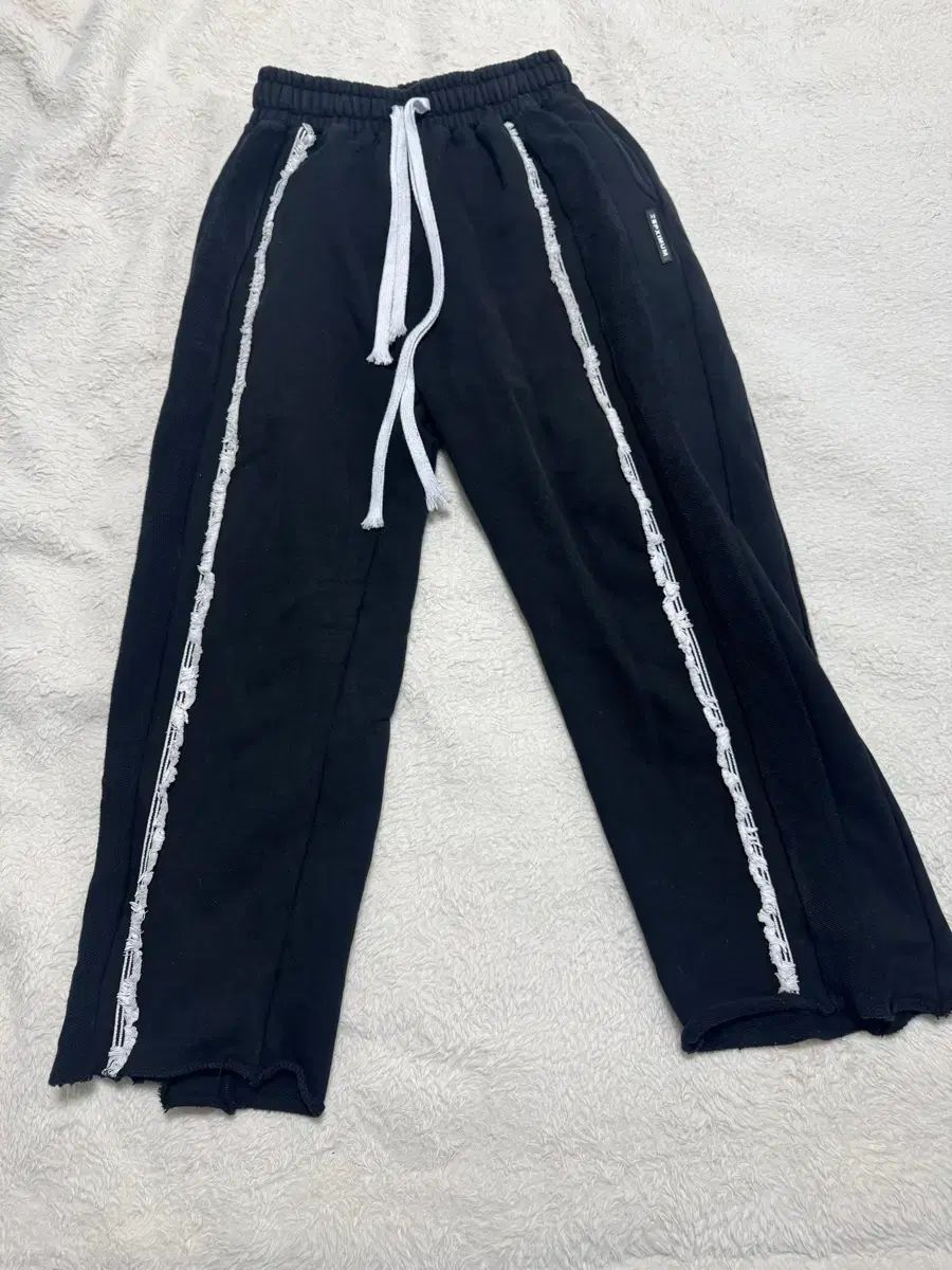 ラブシモン トレーニングウェア リバース ダメージ フリンジ LINE ワイド トレーニングパンツ L