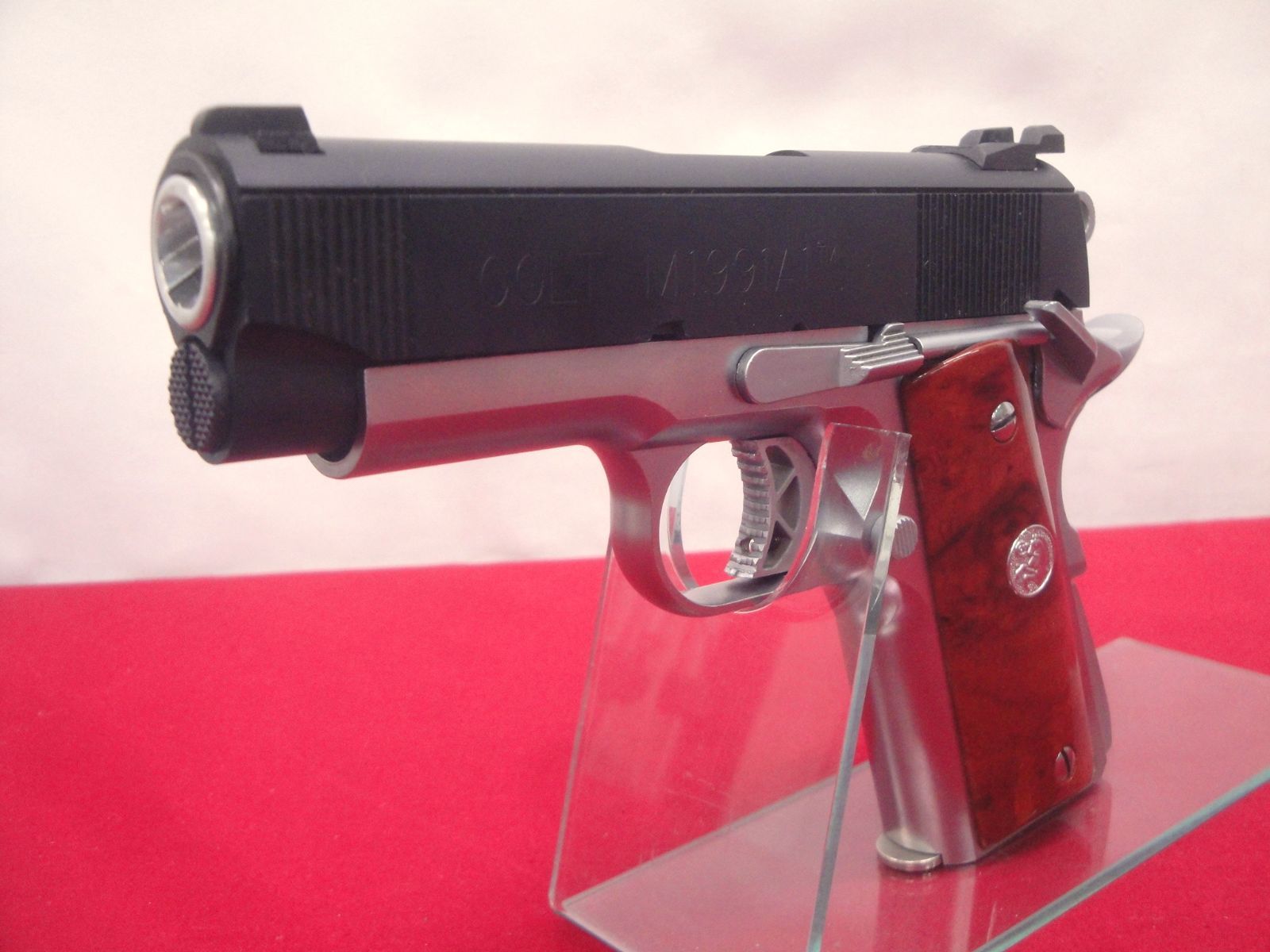 合法 新日本模型 あぶない刑事 タカ カスタム officer s ACP .45 マグナ ブローバック ガスガン ガス漏れあり 314