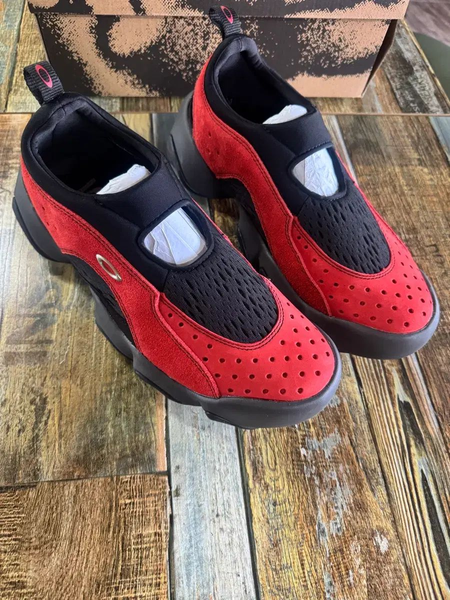 オークリー ファクトリー