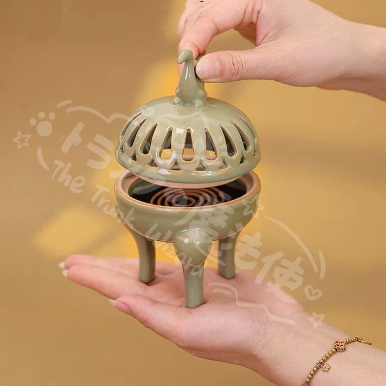 新年ギフト香炉 陶磁 三足檀盤香炉 沈香 茶道 置物CZW1207P243 - メルカリ