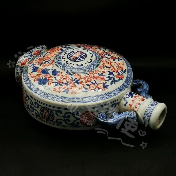 乾隆青花釉里紅八宝紋抱月瓶 賞物観賞瓶 現代工芸品 美術品 装飾品 置物 新年ギフト乾隆青花釉里紅八宝紋抱月瓶 賞物観賞瓶 現代工芸品 美術品