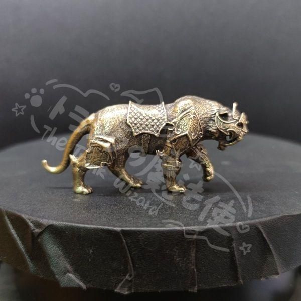 新年ギフト甲冑戦虎