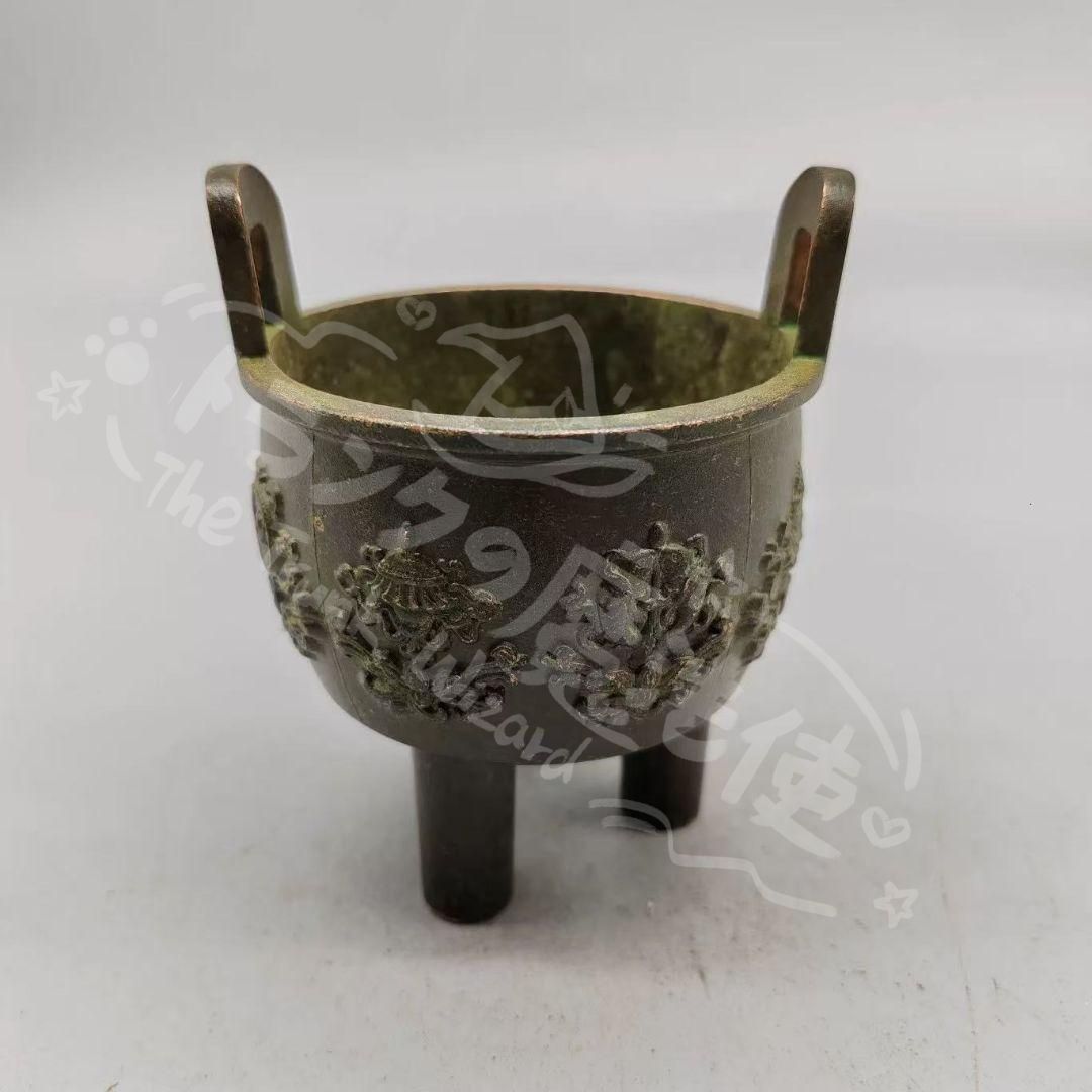 新年ギフト銅製 八宝招き浮彫三足香炉 室内薫香炉 茶道香炉 装飾品 置物