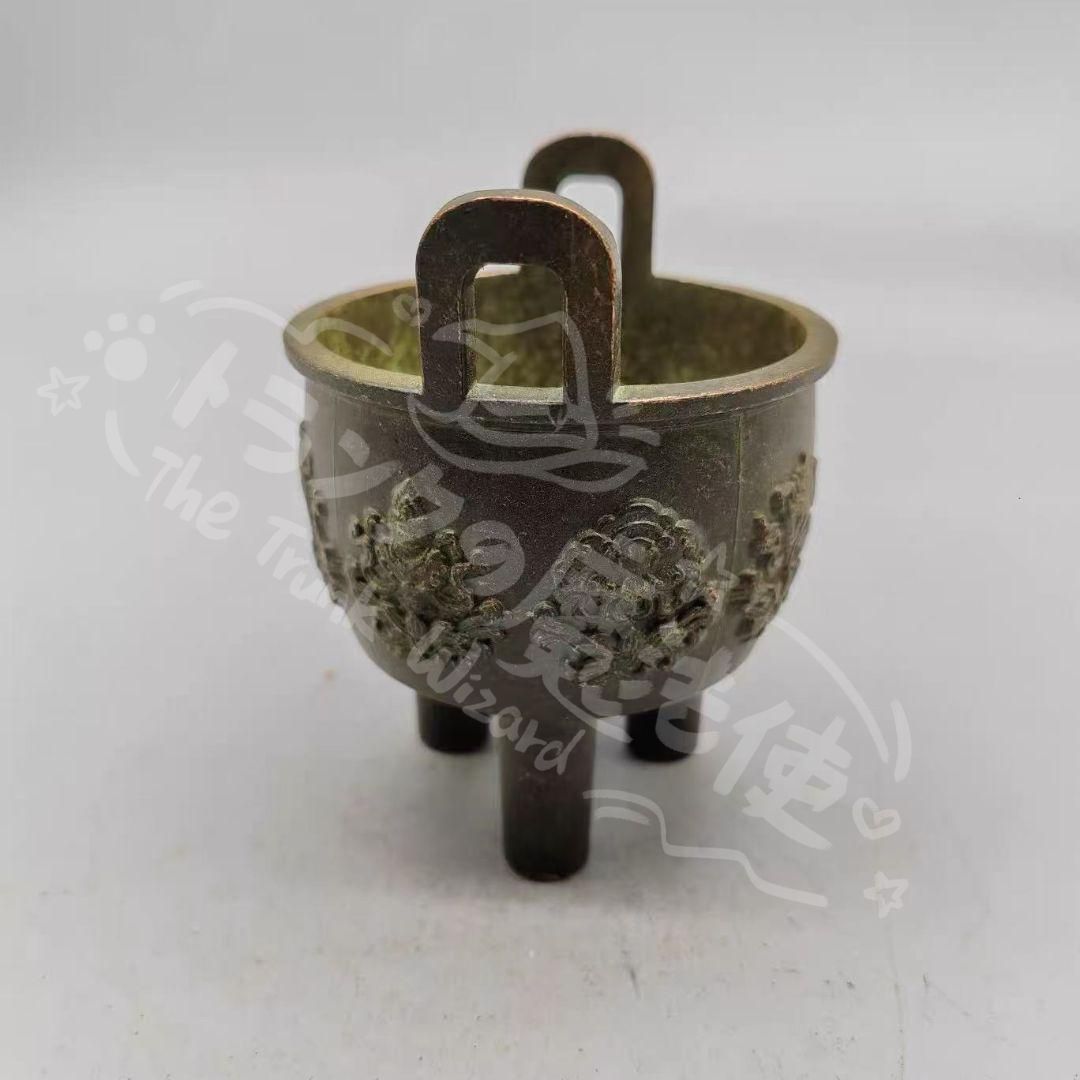 新年ギフト銅製 八宝招き浮彫三足香炉 室内薫香炉 茶道香炉 装飾品 置物