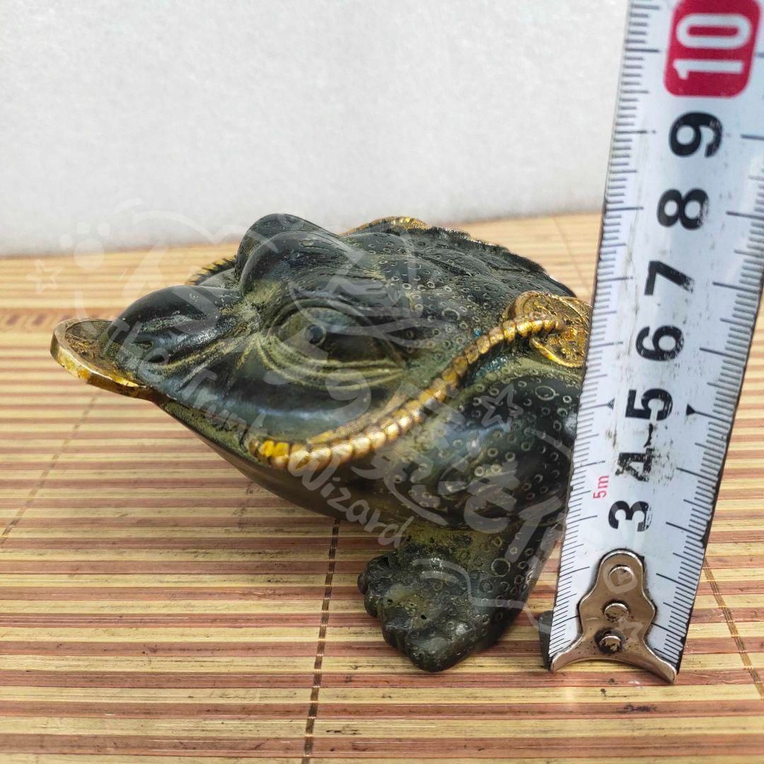 新年ギフト三本足 ヒキガエル