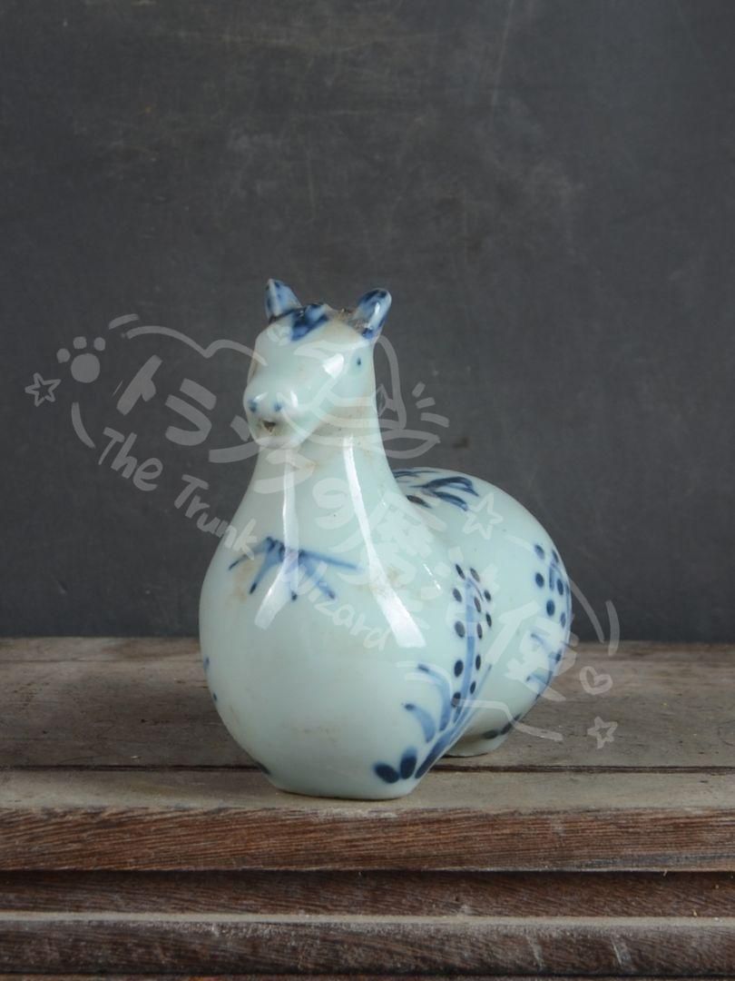 新年ギフト手書きの青花十二支の子馬 陶磁器 装飾品 現代 置物