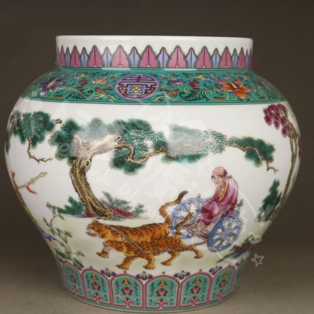 新年ギフト乾隆款琺瑯彩人物図磁の壺 景徳鎮 陶磁器 装飾品 現代工芸品